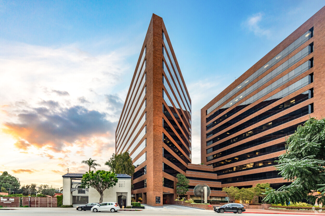 Cotchett, Pitre & McCarthy, LLP Beverly Hills, CA Office
