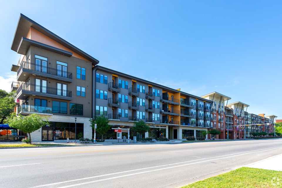 Bustos Family Law PLLC Austin,  Office