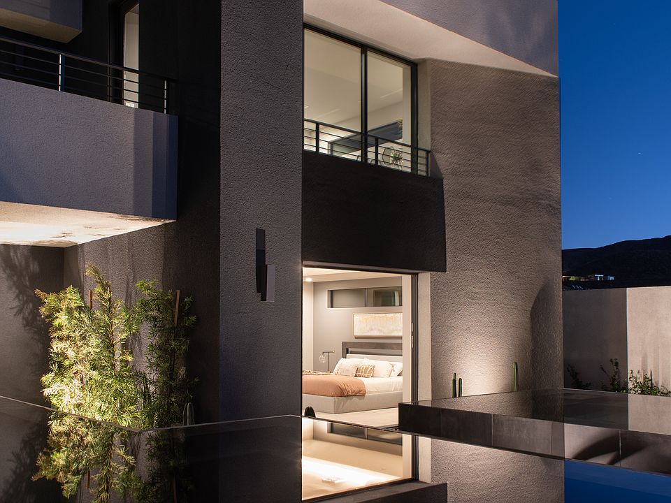 Contemporary Legal Solutions Henderson,  Office