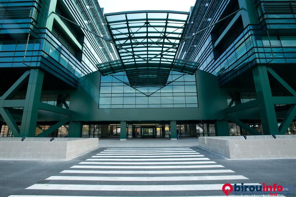 Nestor Nestor Diculescu Kingston Petersen SCA Brasov, Romania Office