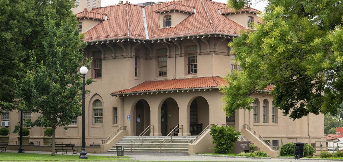 Davis & Morehouse Hicksville,  Office