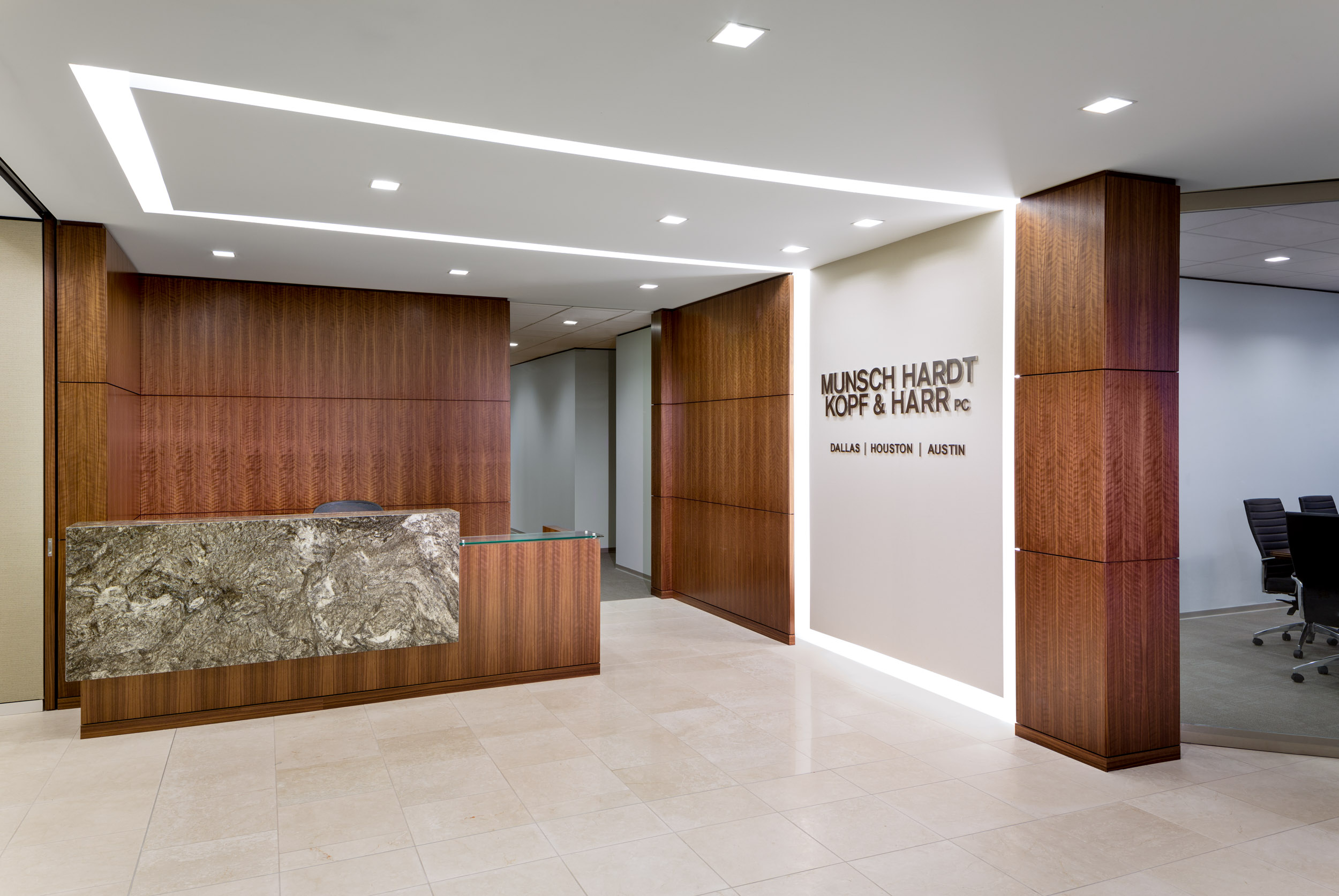 Munsch Hardt Kopf & Harr, P.C Dallas, TX Office
