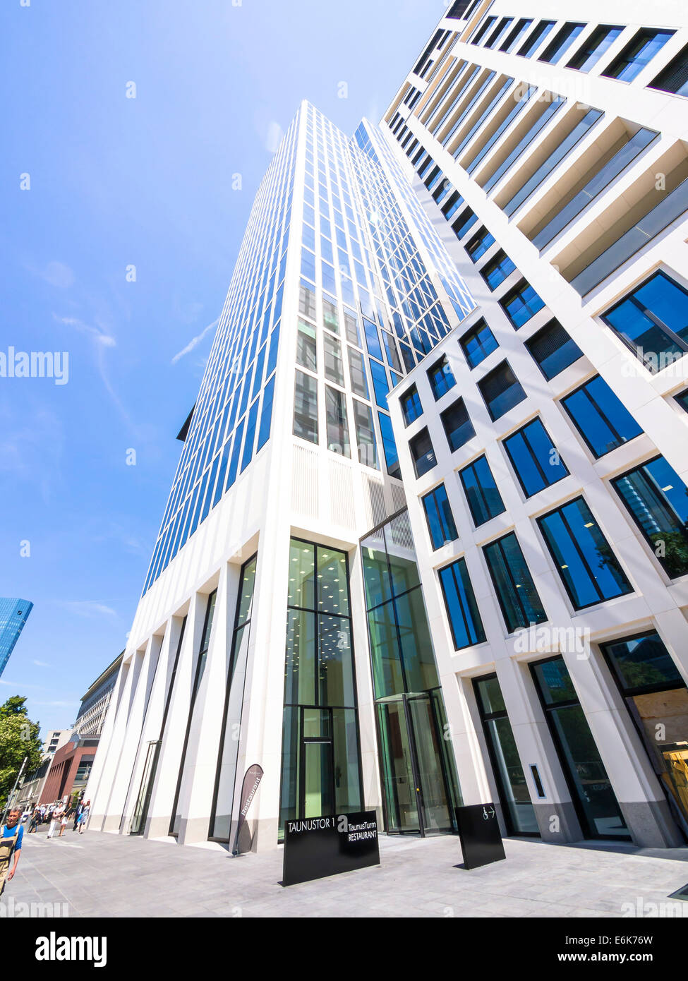 Simmons & Simmons LLP Frankfurt, Germany Office