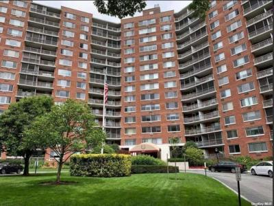 Sim & Record, LLP Bayside,  Office