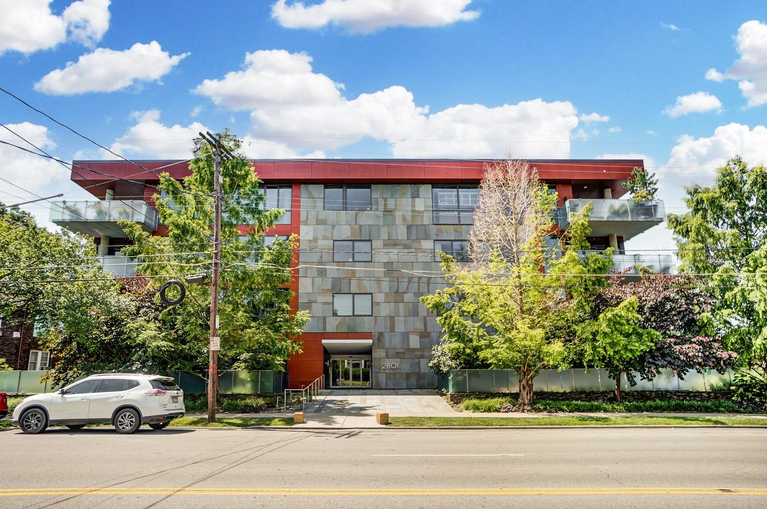 Delev & Associates, LLC Cincinnati,  Office