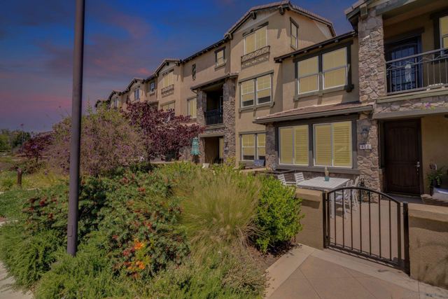 Dentons Rancho Santa Fe, CA Office