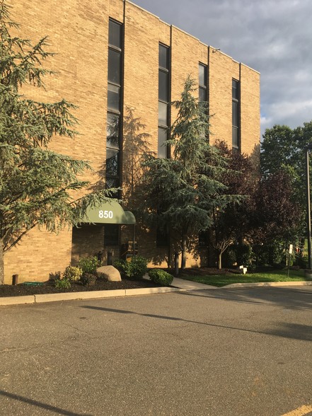 McGovern Legal Services, LLC North Brunswick,  Office